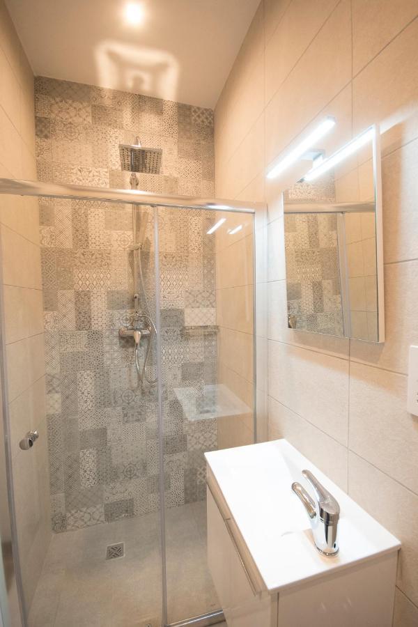 4 bedroom apartment near Sliema seafront Buitenkant foto